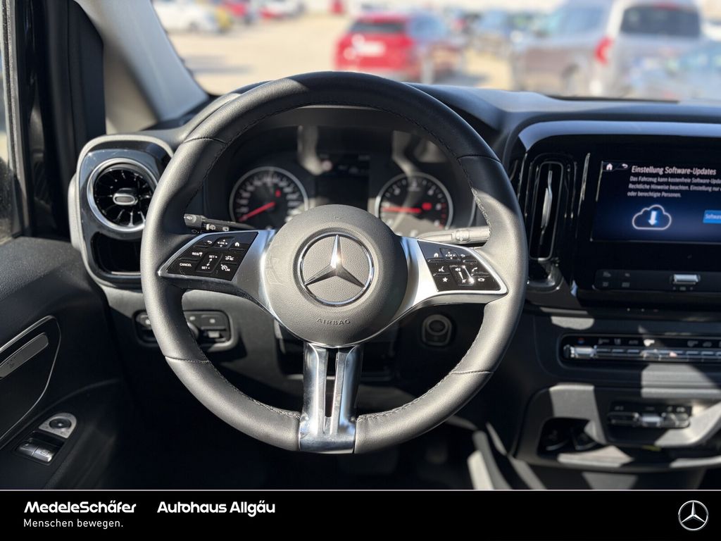 Mercedes-Benz Vito 2025 г. Чёрный, пробег 20578 км