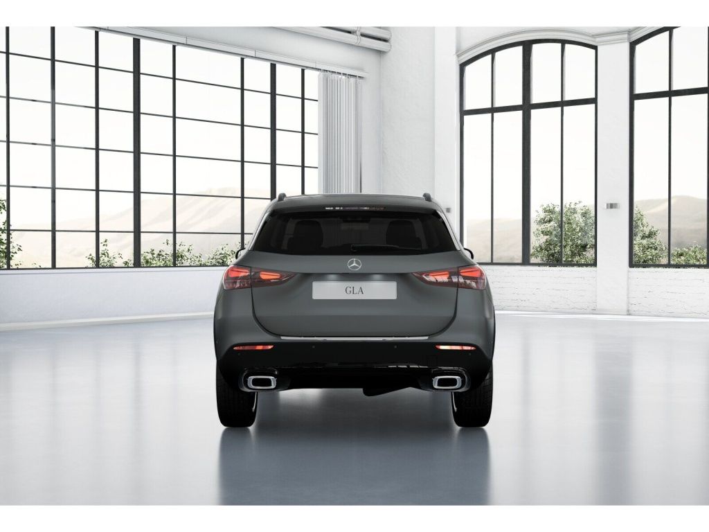 Mercedes-Benz GLA 200 2023 г. Серый, пробег 54901 км