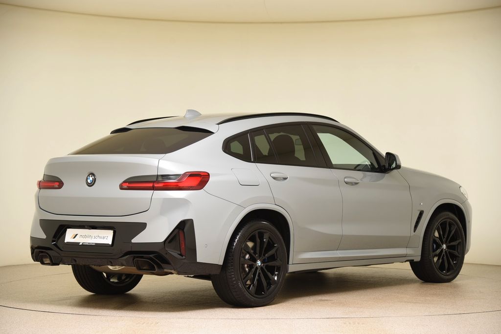 BMW X4 2025 г. Серый, пробег 53900 км