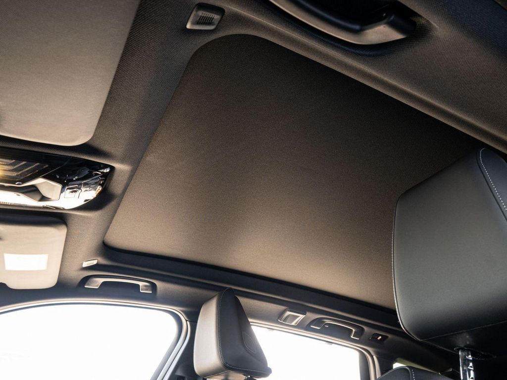 BMW X3 2026 г. Чёрный, пробег 21890 км