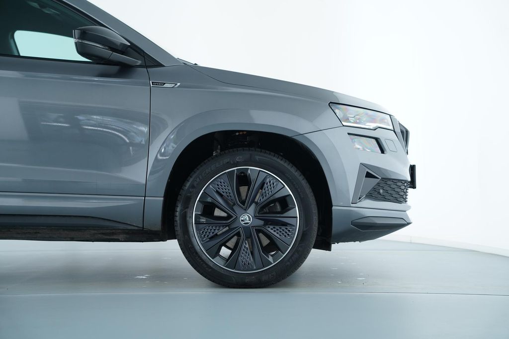 Skoda Karoq 2022 г. Серый, пробег 52667 км