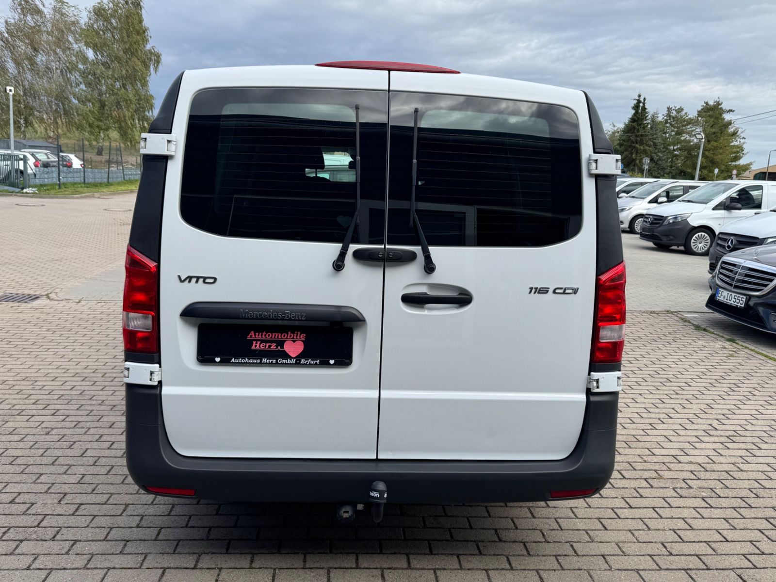 Mercedes-Benz Vito 2021 г. Белый, пробег 59000 км