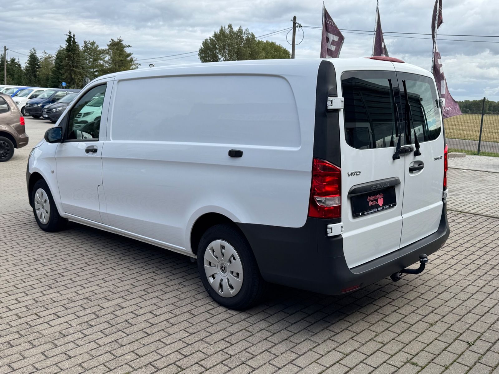 Mercedes-Benz Vito 2021 г. Белый, пробег 59000 км