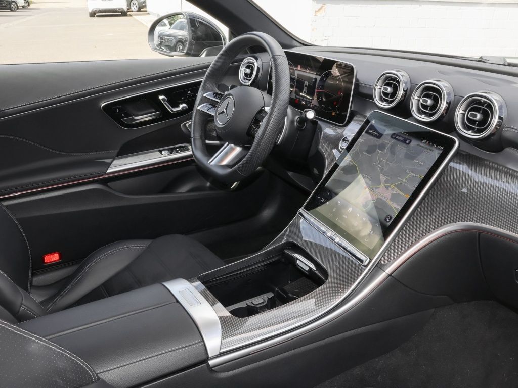 Mercedes-Benz CLE 220 2025 г. Чёрный, пробег 8452 км