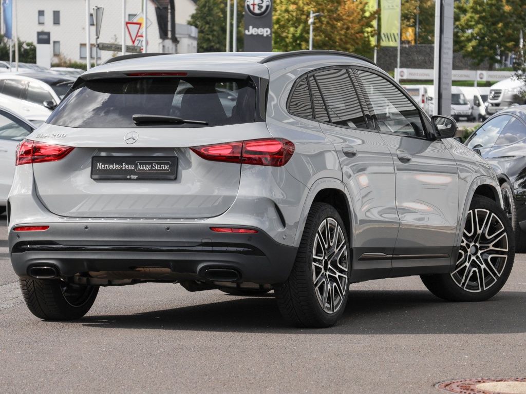Mercedes-Benz GLA 200 2025 г. Серый, пробег 8847 км