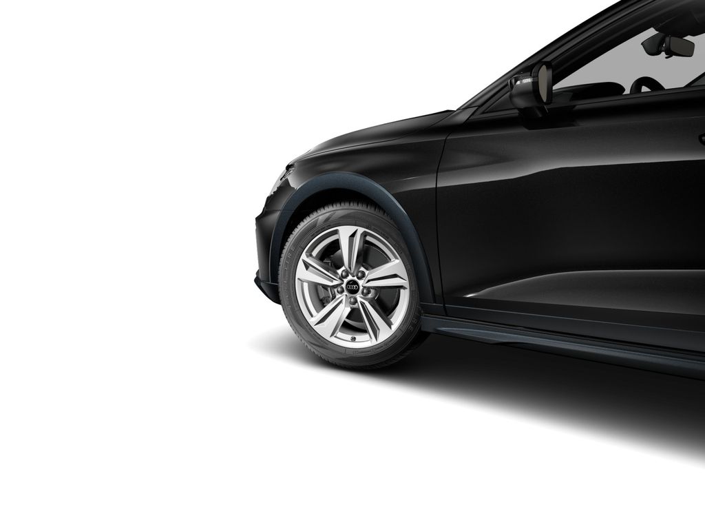Audi A3 2025 г. Чёрный, пробег 3909 км