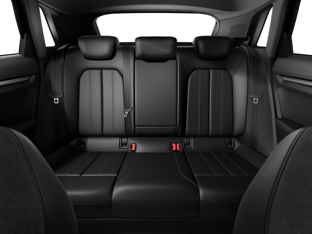 Audi A3 2025 г. Чёрный, пробег 3909 км