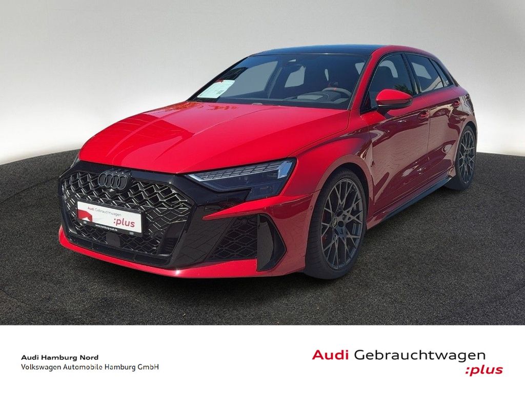 Audi RS3 2025 г. Красный, пробег 3950 км