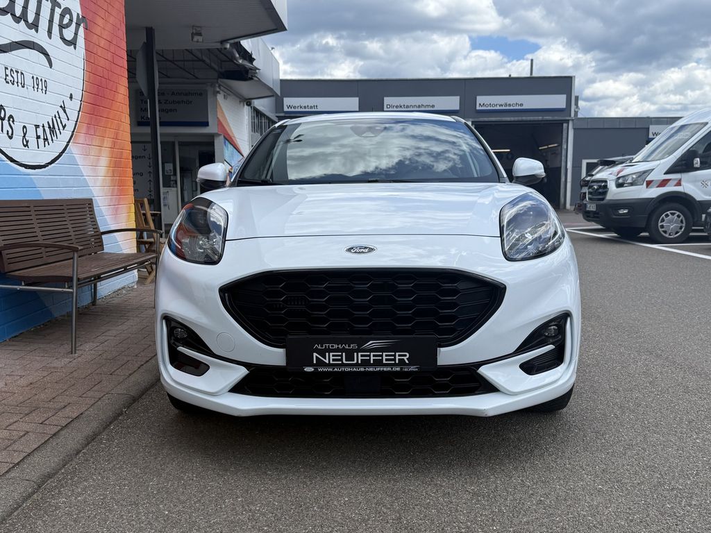 Ford Puma 2022 г. Белый, пробег 40300 км