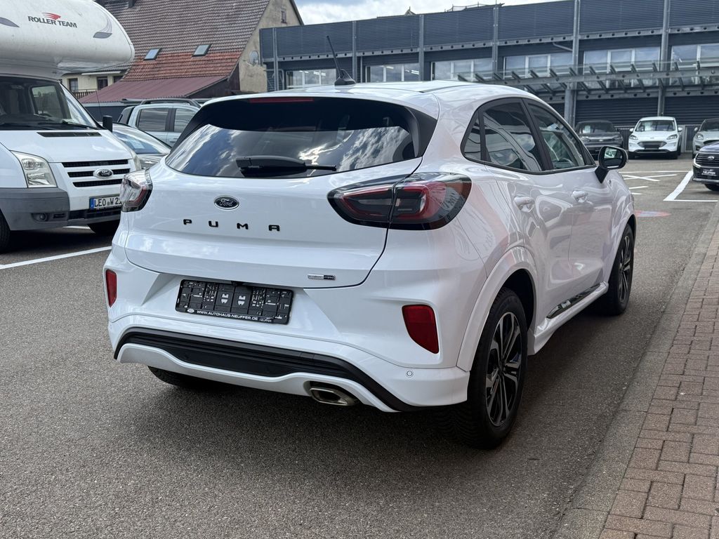 Ford Puma 2022 г. Белый, пробег 40300 км