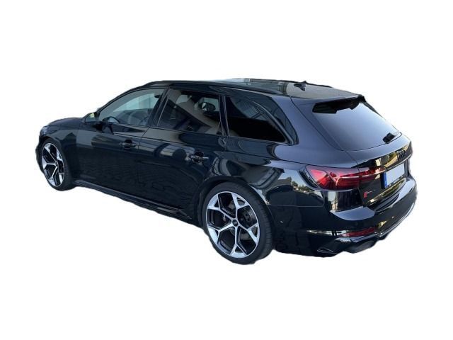 Audi RS4 2023 г. Чёрный, пробег 38990 км