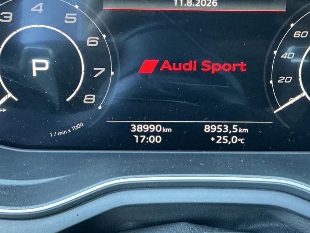 Audi RS4 2023 г. Чёрный, пробег 38990 км