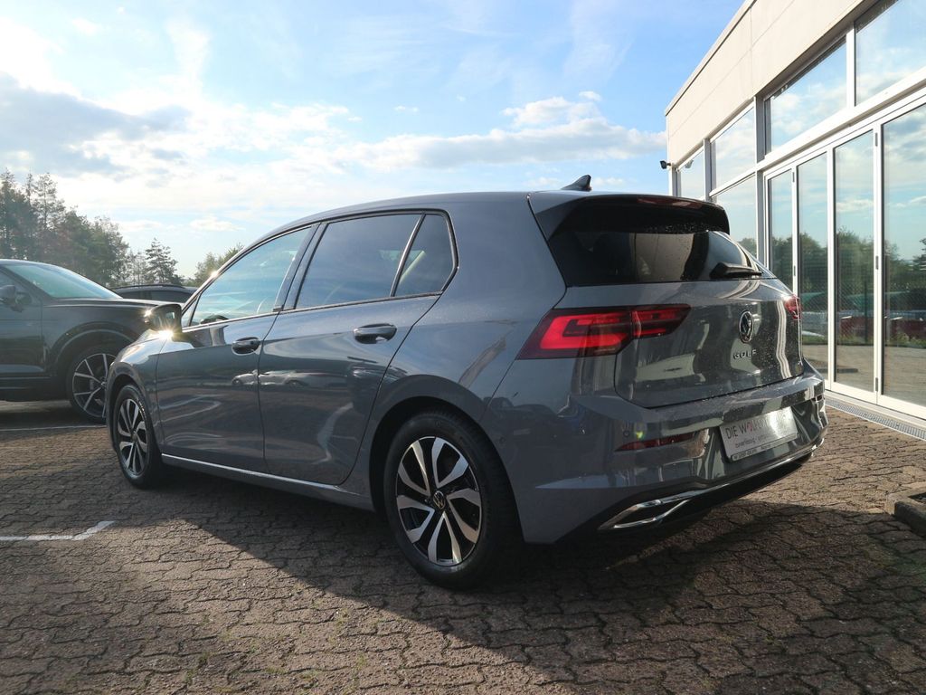 Volkswagen Golf 2022 г. Серый, пробег 47400 км