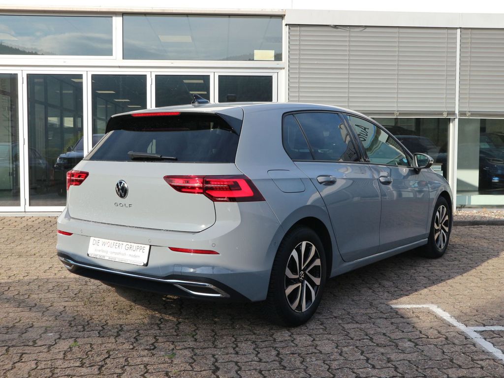 Volkswagen Golf 2022 г. Серый, пробег 47400 км