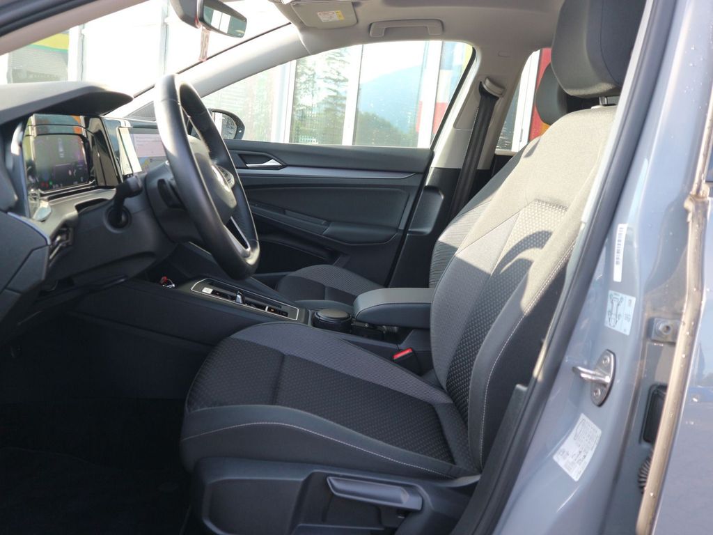 Volkswagen Golf 2022 г. Серый, пробег 47400 км