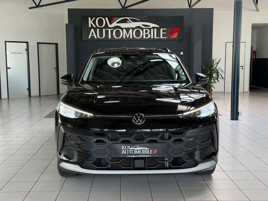 Volkswagen T-Roc 2026 г. Чёрный, пробег 30997 км