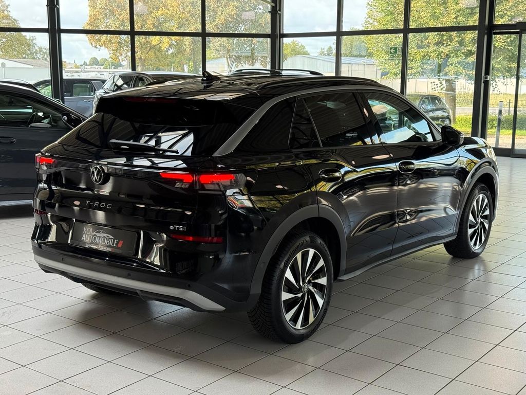 Volkswagen T-Roc 2026 г. Чёрный, пробег 30997 км