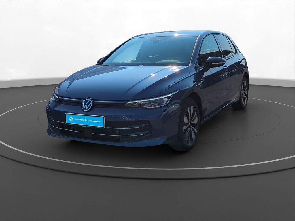 Volkswagen Golf 2025 г. Синий, пробег 58800 км