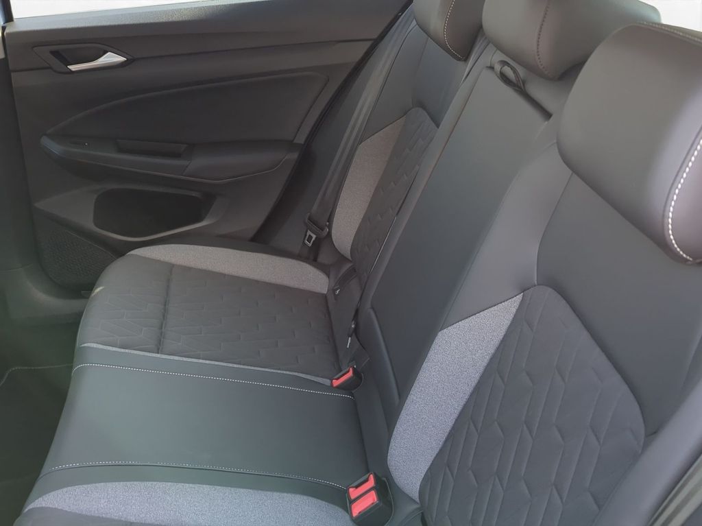 Volkswagen Golf 2025 г. Синий, пробег 58800 км