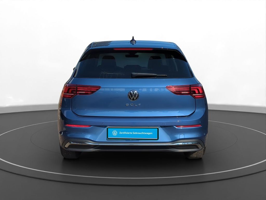 Volkswagen Golf 2025 г. Синий, пробег 58800 км