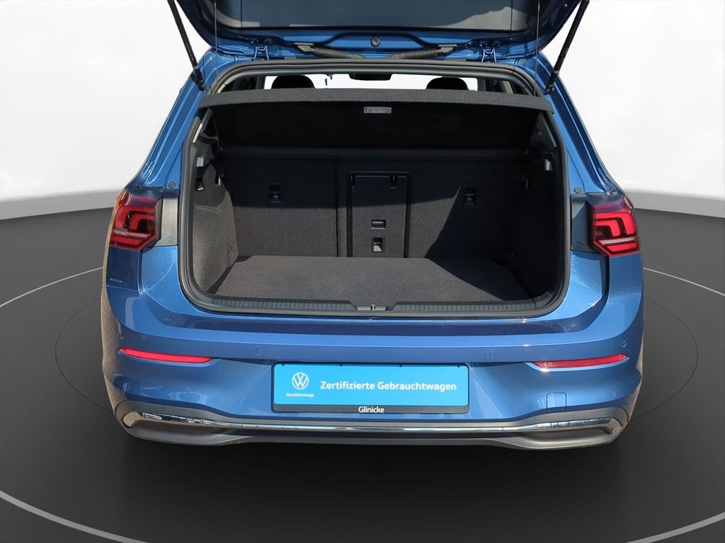 Volkswagen Golf 2025 г. Синий, пробег 58800 км