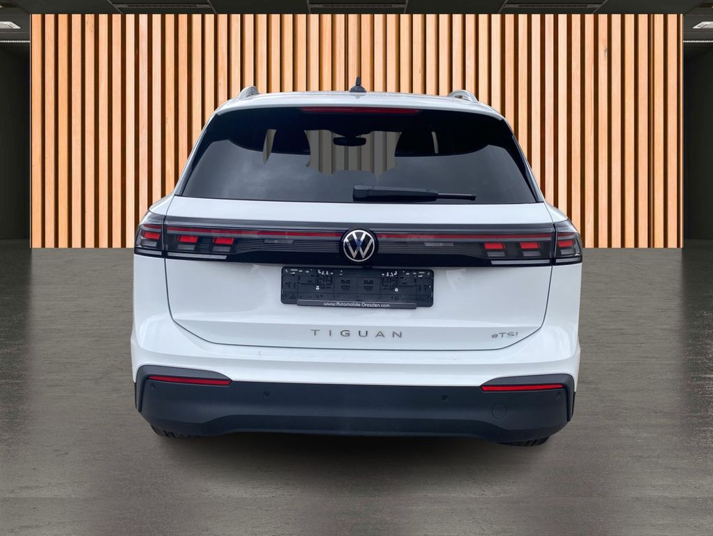 Volkswagen Tiguan 2025 г. Белый, пробег 28891 км