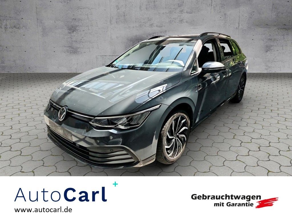 Volkswagen Golf 2023 г. Серый, пробег 46400 км