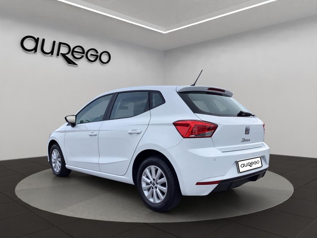 SEAT Ibiza 2023 г. Белый, пробег 47473 км