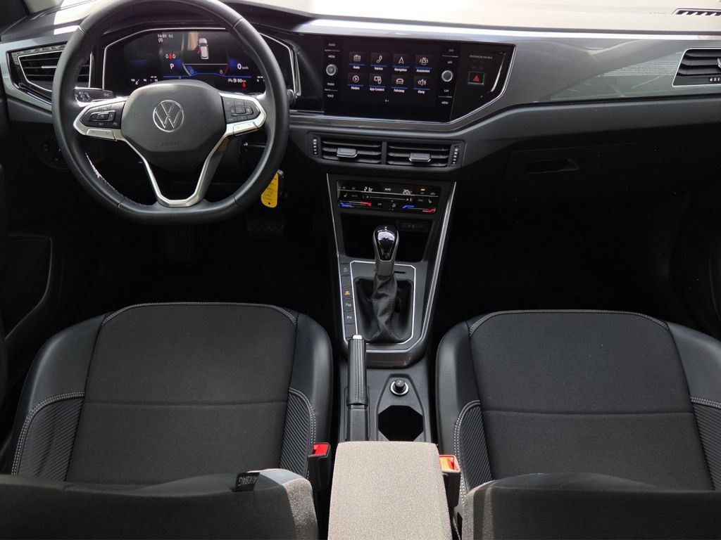 Volkswagen Taigo 2023 г. Серый, пробег 41268 км