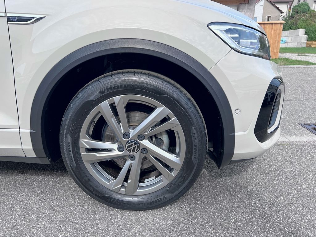 Volkswagen T-Roc 2024 г. Серый, пробег 28750 км