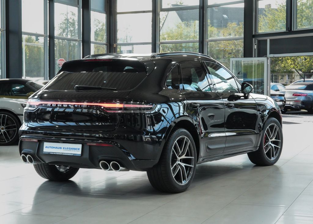 Porsche Macan 2022 г. Чёрный, пробег 53505 км