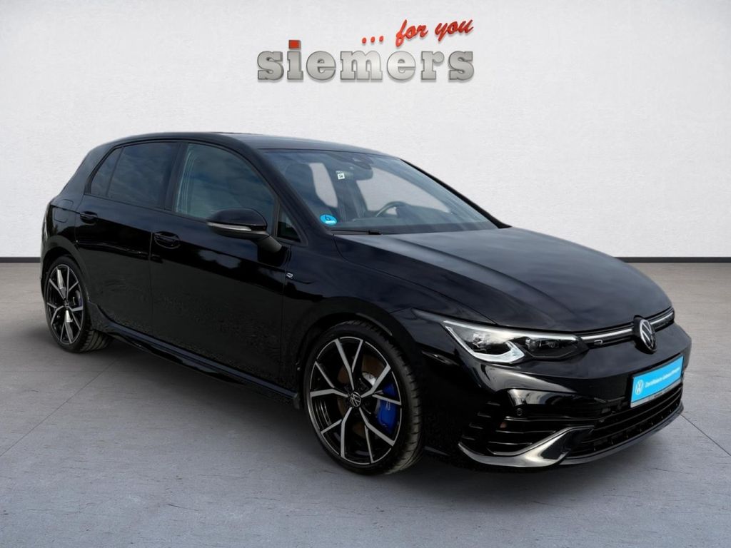 Volkswagen Golf 2023 г. Чёрный, пробег 51879 км