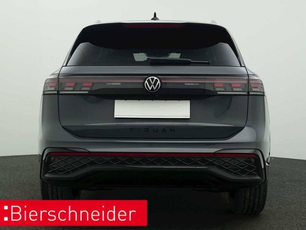 Volkswagen Tiguan 2026 г. Серый, пробег 24690 км