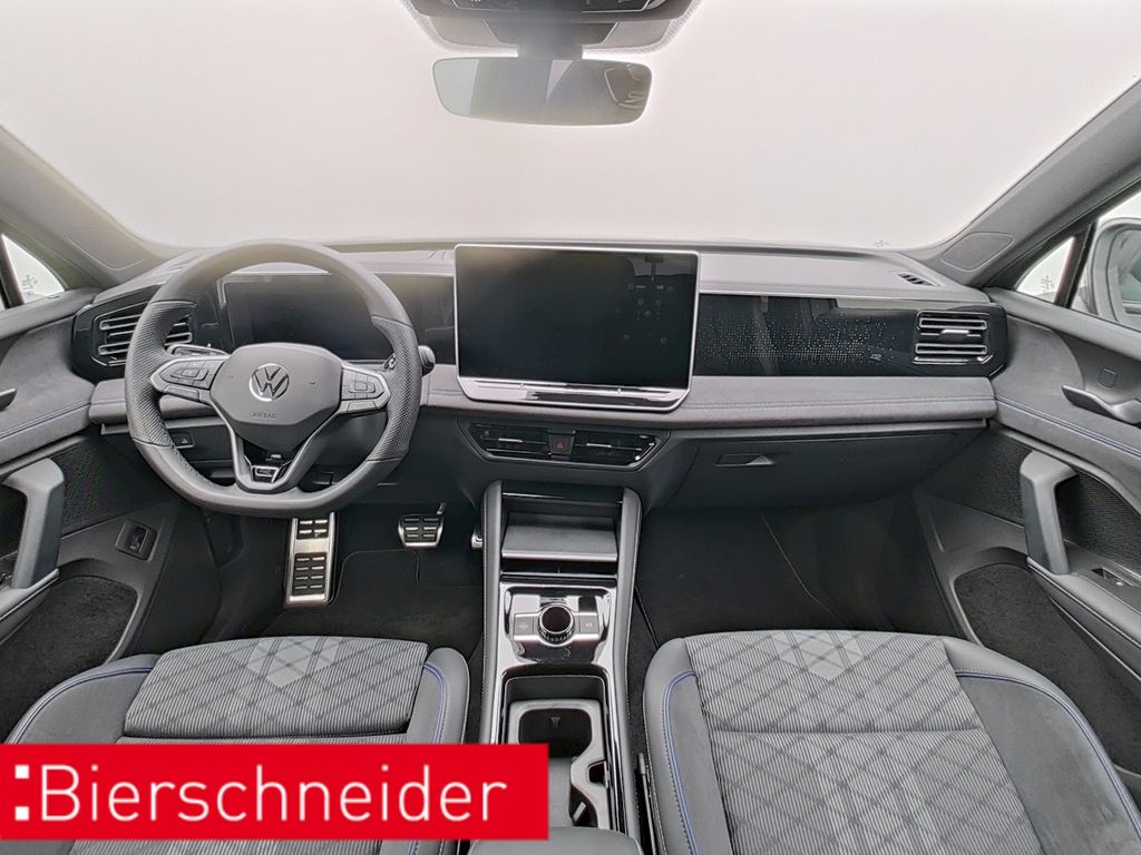 Volkswagen Tiguan 2026 г. Серый, пробег 24690 км