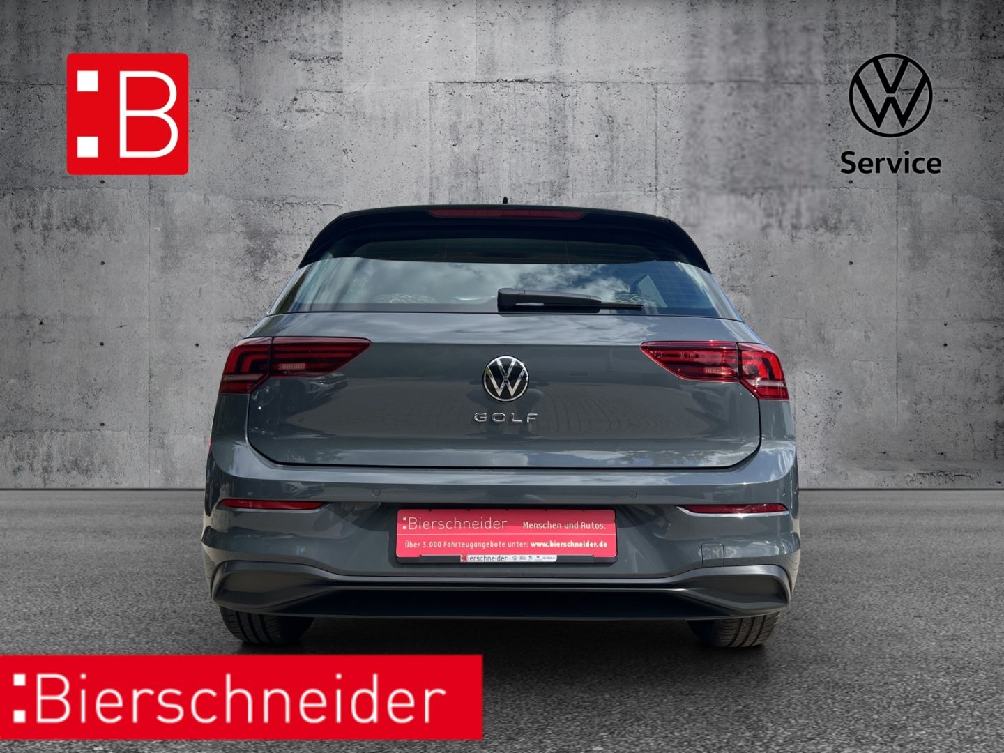 Volkswagen Golf 2024 г. Серый, пробег 31595 км