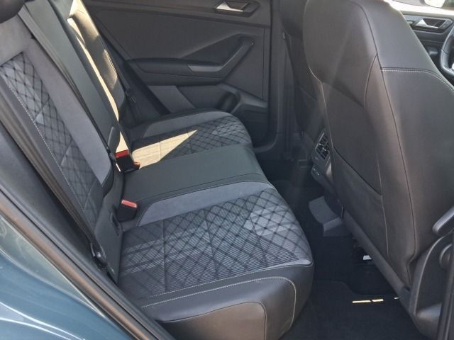 Volkswagen T-Roc 2023 г. Синий, пробег 38267 км
