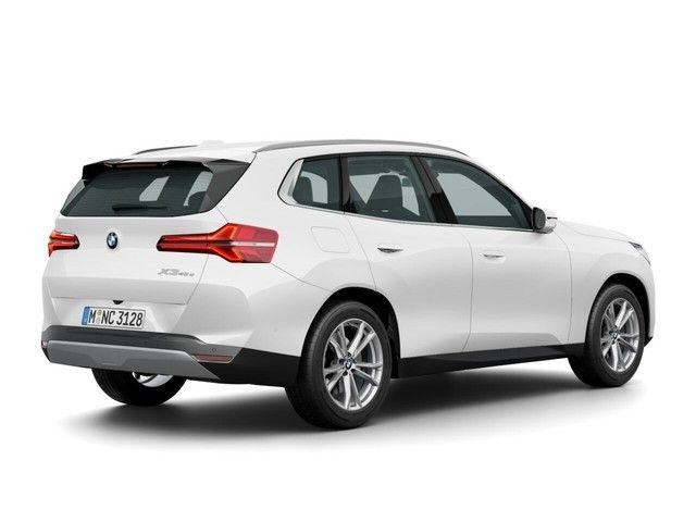BMW X3 2026 г. Белый, пробег 11746 км