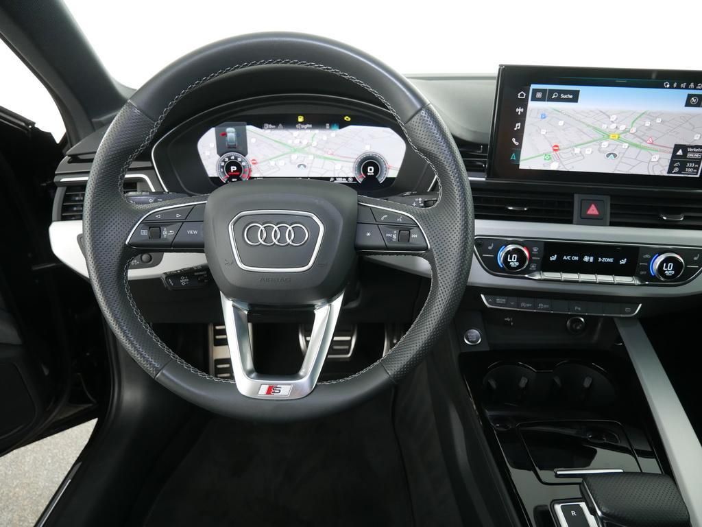 Audi A4 2023 г. Чёрный, пробег 49630 км