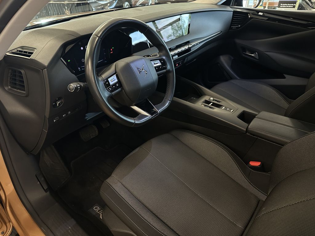 DS Automobiles DS4 2022 г. Золотистый, пробег 45474 км