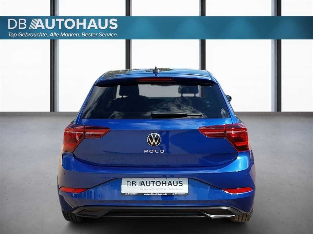 Volkswagen Polo 2024 г. Синий, пробег 28040 км