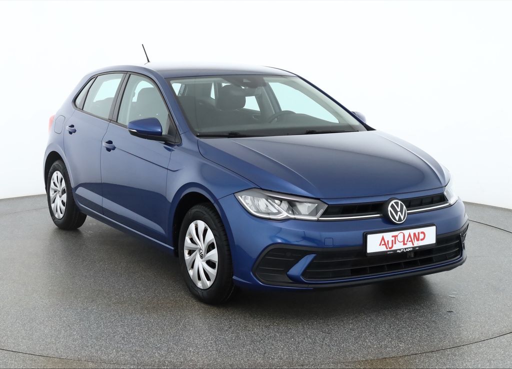 Volkswagen Polo 2023 г. Синий, пробег 22350 км
