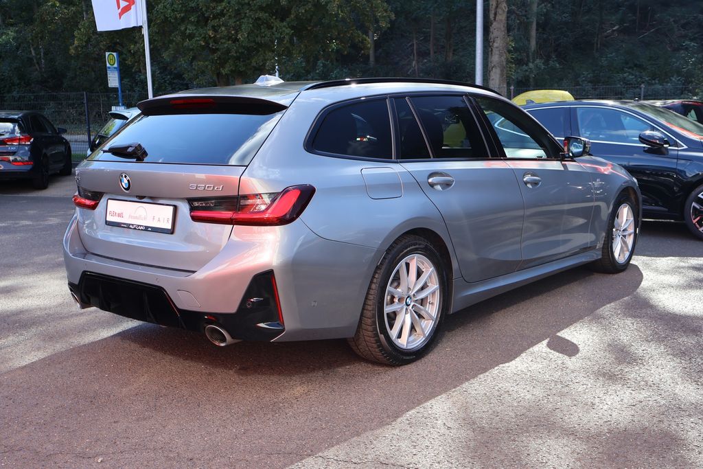 BMW 330 2025 г. Серый, пробег 27555 км