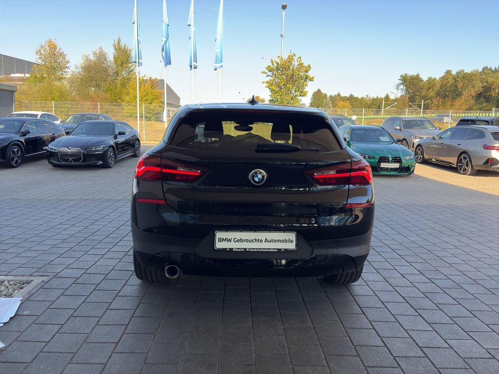 BMW X2 2022 г. Чёрный, пробег 43853 км