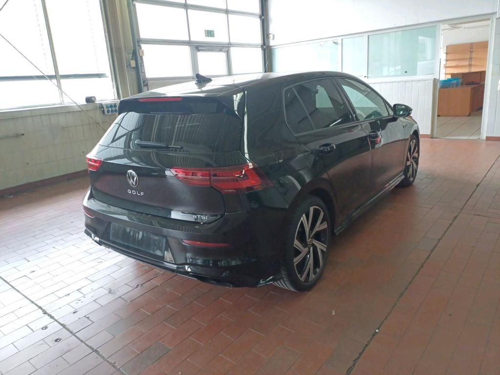 Volkswagen Golf 2024 г. Чёрный, пробег 26503 км