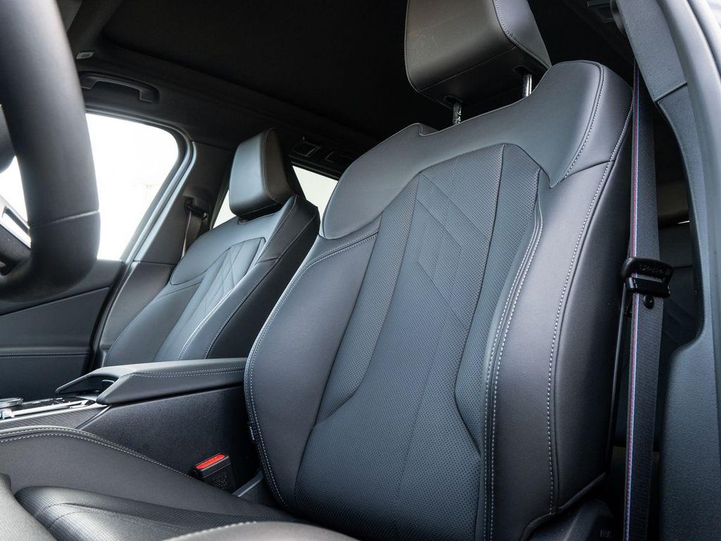 BMW X3 2026 г. Серый, пробег 23999 км