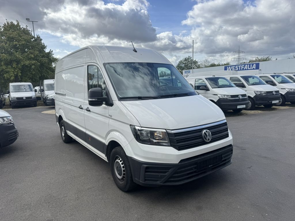 Volkswagen CRAFTER 2022 г. Белый, пробег 42000 км