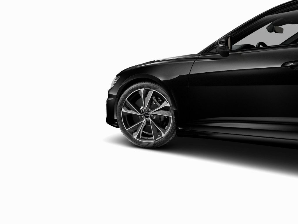 Audi S6 2025 г. Чёрный, пробег 17499 км