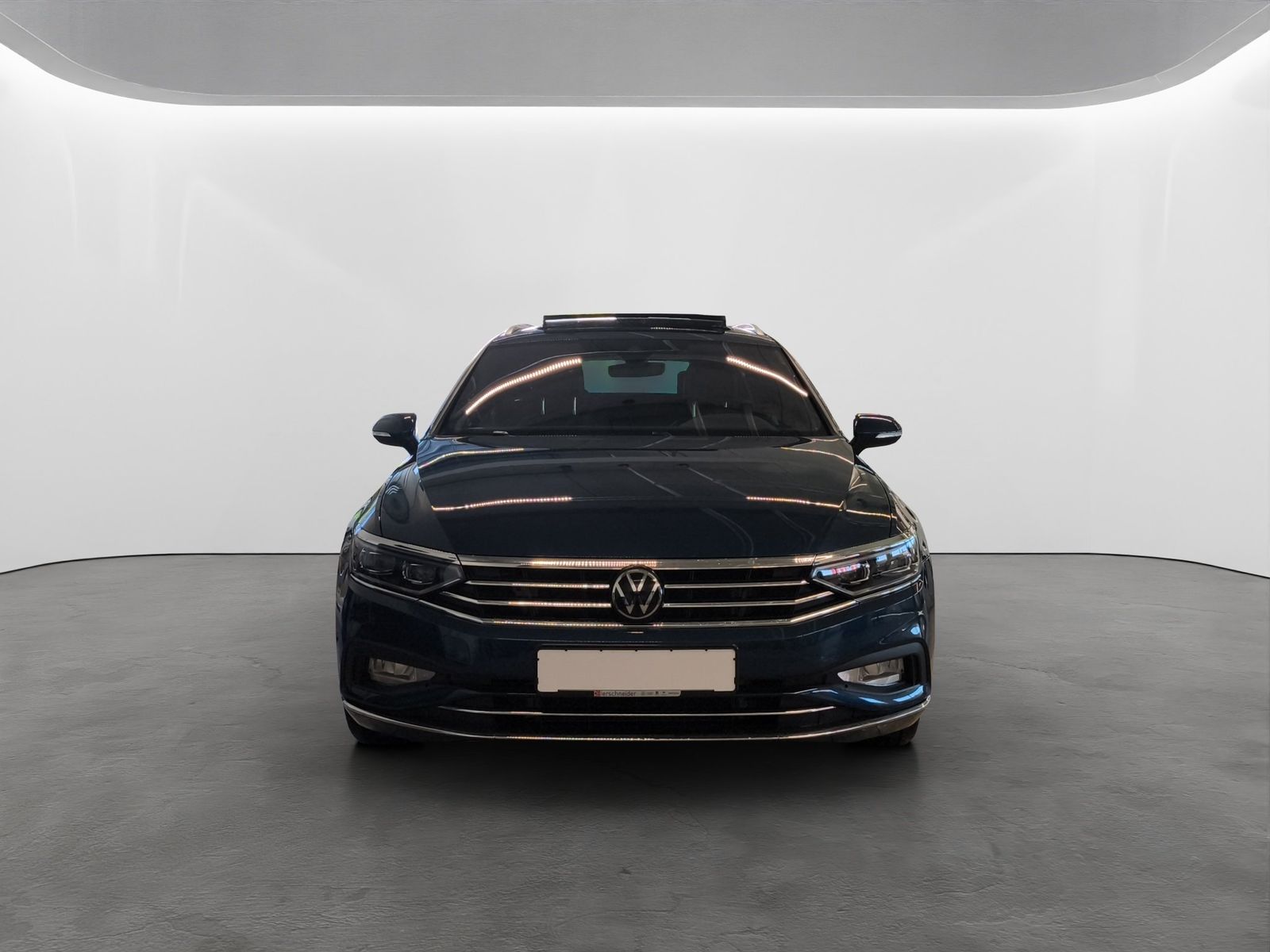 Volkswagen PASSAT VARIANT 2023 г. Синий, пробег 29377 км
