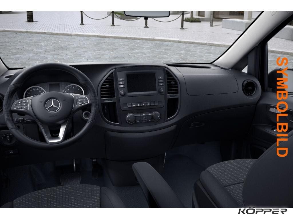 Mercedes-Benz Vito 2022 г. Белый, пробег 45952 км