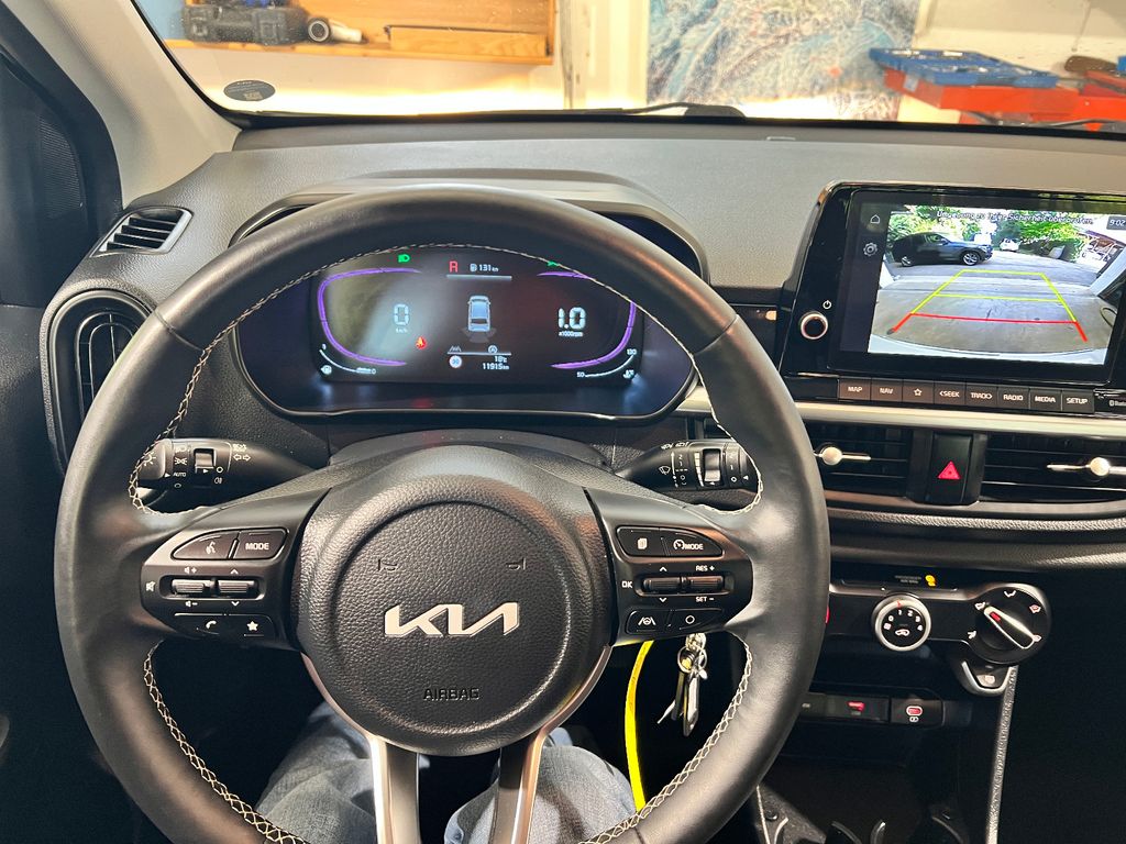 Kia Picanto 2024 г. Белый, пробег 11771 км